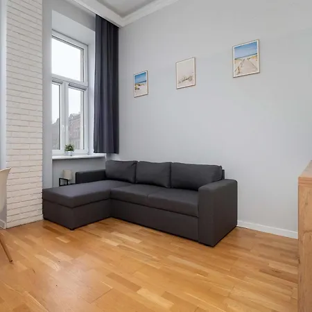 Apartment Black And White Close To Manufaktura By Renters *